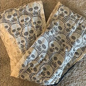 Skull infinity scarf